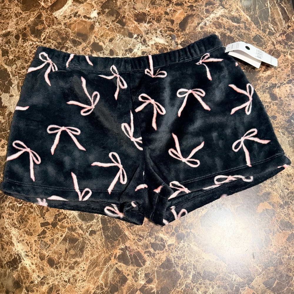 Just Be Black and Pink Bow Women's Shorts